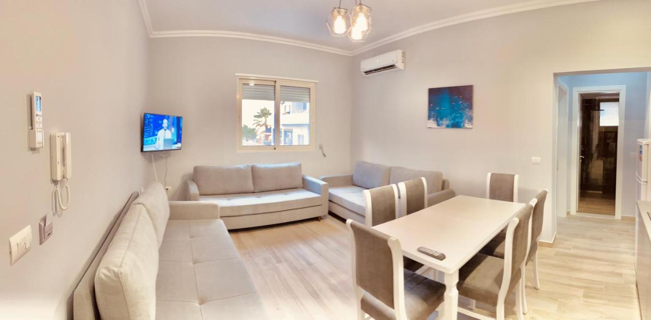 Flors Apartments Дуррес Екстер'єр фото