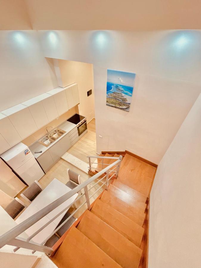 Flors Apartments Дуррес Екстер'єр фото