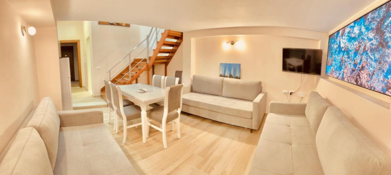 Flors Apartments Дуррес Екстер'єр фото