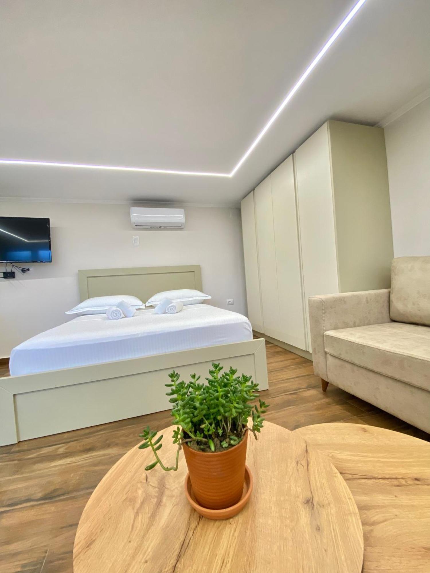 Flors Apartments Дуррес Екстер'єр фото