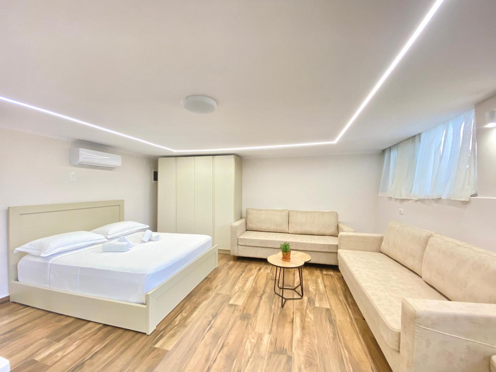 Flors Apartments Дуррес Екстер'єр фото