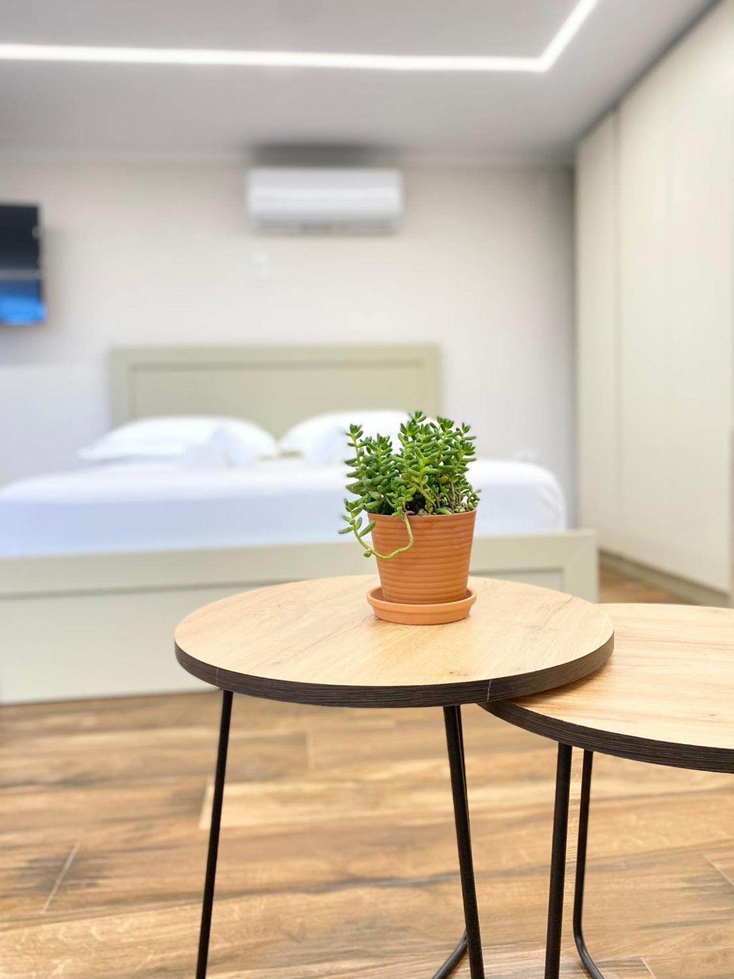 Flors Apartments Дуррес Екстер'єр фото
