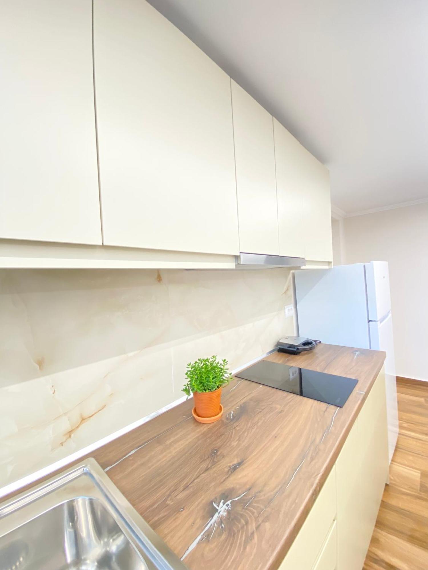 Flors Apartments Дуррес Екстер'єр фото
